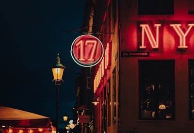 Guía para Encontrar Servicios empresariales de n8n en Hellín