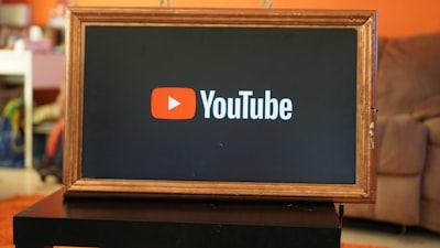 ¿Por qué necesito presentación de la empresa de inteligencia artificial en video?