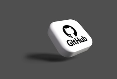 Comprar cuentas de GitHub antiguas, desarrollador activo-listo