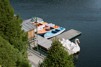 Alquiler de barcos pontón para eventos especiales