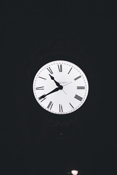 Implementación de la automatización del seguimiento del tiempo.