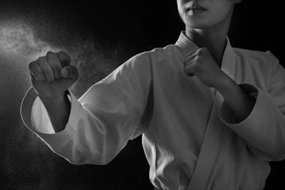 Diferencias entre XAI y Entrenamiento Adversario