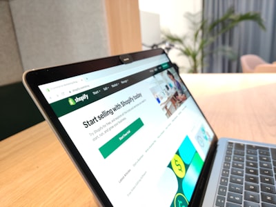 Subastas en Shopify: funciones y beneficios