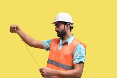 Garantizando seguridad y rendimiento en control adaptativo