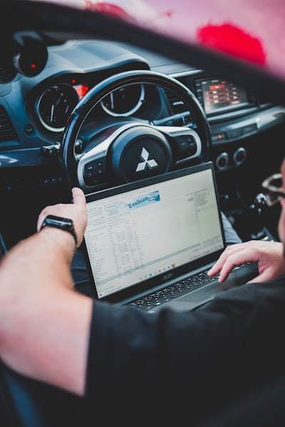 Elección del software de IA para la industria automotriz