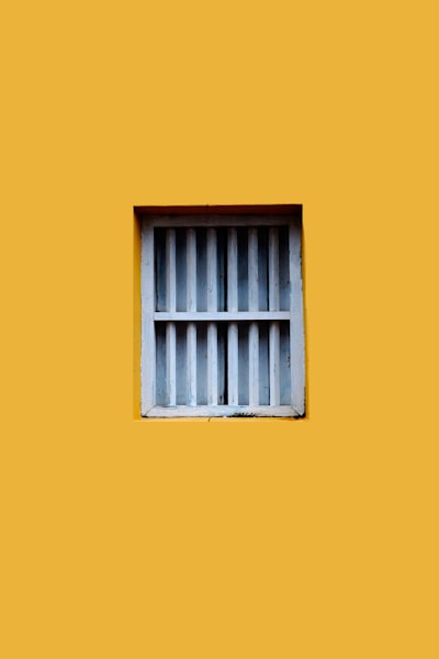 Evaluación del jailbreak: estudio de caso con el benchmark StrongREJECT