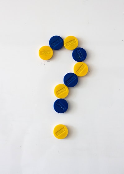 Corrige tokens de decisión para restaurar el razonamiento