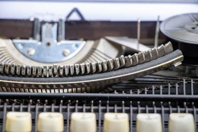 Revolución en los procesos de teléfono: Guía para la automatización potenciada por inteligencia artificial
La presente guía explica cómo la inteligencia artificial puede transformar el funcionamiento