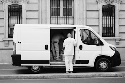 ¿ROI de automatizar seguimiento de servicios?