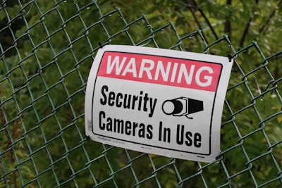 ¿Cómo diferenciar una alerta de seguridad genuina de una estafa?