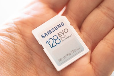 Samsung niega aumento del 80% en precios de memoria