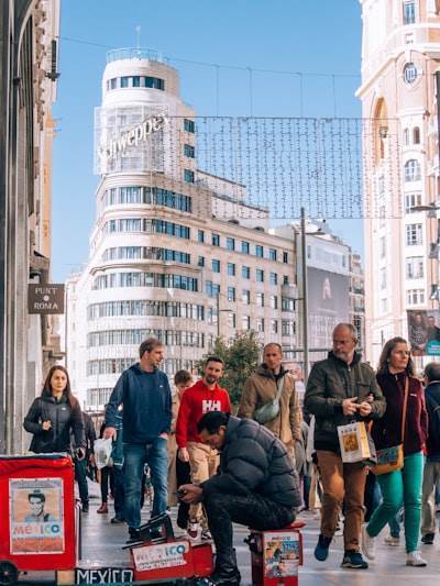 Cómo aumentar ventas con IA en redes sociales