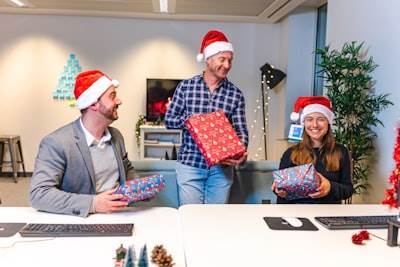 Regalos corporativos: la mejor forma de dar alegría festiva