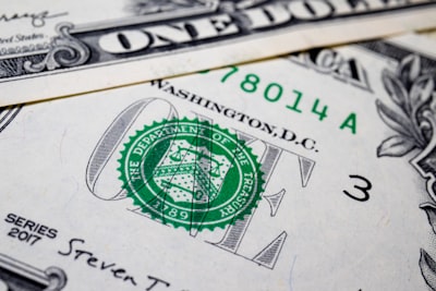 Por qué el dólar sigue ganando en la economía digital