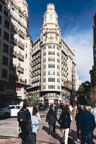 Las mejores empresas de redacción de inteligencia artificial para anuncios en Valencia