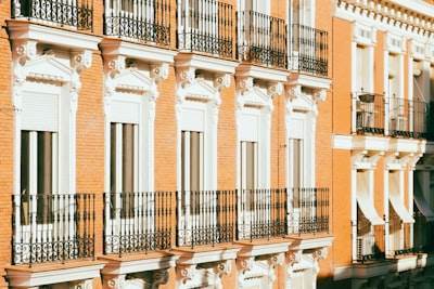 Las ventajas de implementar bots automatizados en empresas inmobiliarias