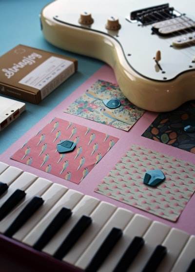 Transforma canciones en tarjetas visuales impresionantes