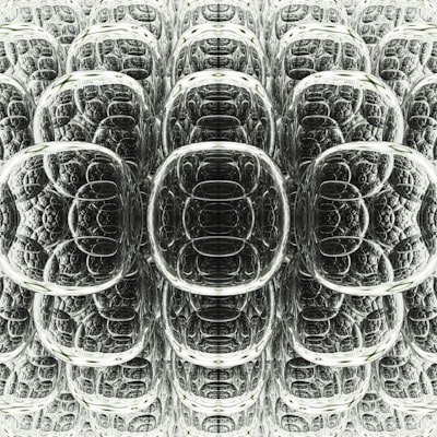 The Symmetry of Intrinsic Task Drives Generalization in Algorithmic Tasks