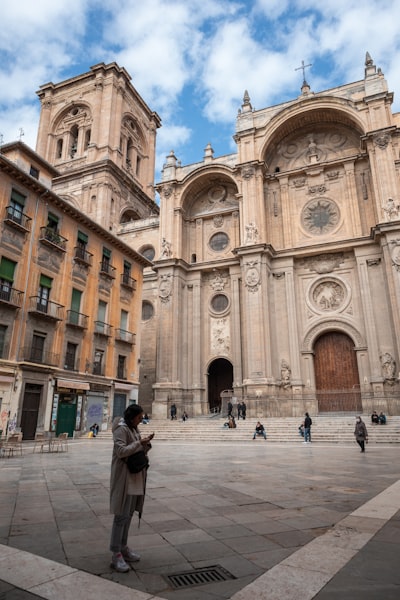 Apps móviles a medida en Granada: servicios profesionales