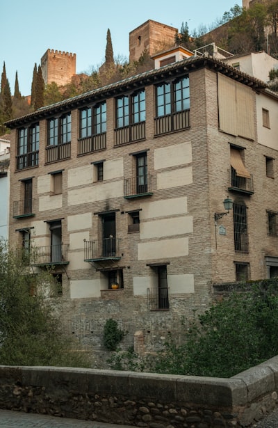 Las 20 empresas líderes en desarrollo de herramientas internas en Granada