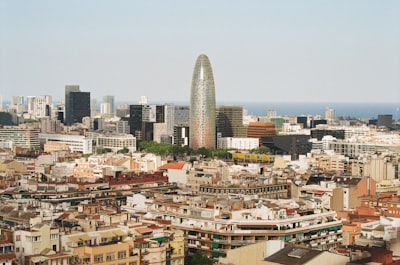Mejores empresas AI telefonia Barcelona.
