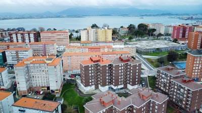 Los 5 mejores expertos en IA en Viladecans