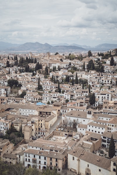 Automatización de la comunicación con inquilinos en Granada