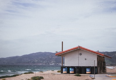 Encuentra servicios telefónicos de IA en Laguna de Duero.