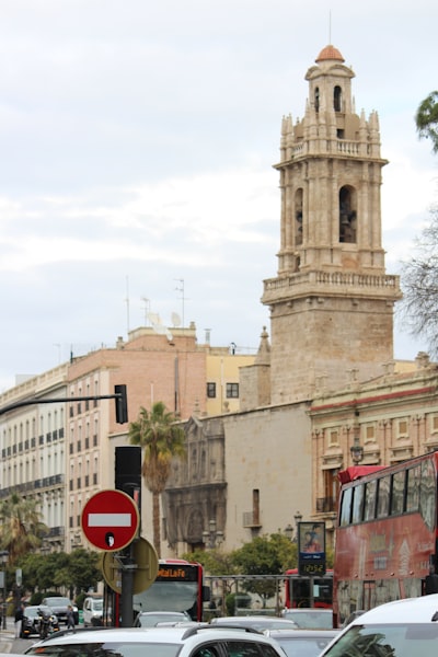 Automatizar alertas de stock en Valencia: Top 100 Expertos
