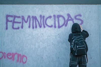 Meta reducirá la descripción de cuentas de adolescentes en Instagram