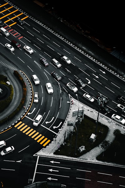 Customized Congestion Control for Non-Experts.