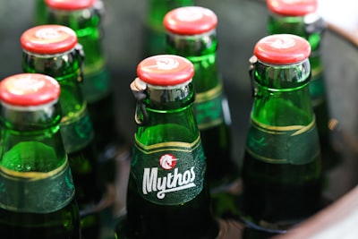 MLGIB: Cuello de botella de información multi-etiqueta para paso de mensajes expresivo y robusto