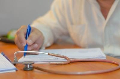 Lista de verificación para RPA con IA en salud