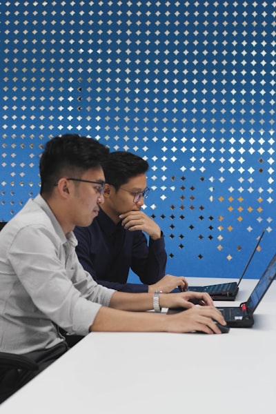 Modelos Mythos en Asia: oportunidad ante veto de Anthropic