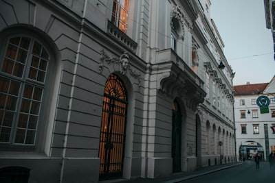 Top 10 Expertos en IA AGENCY en Hellín
