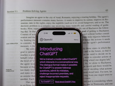 ¿Los bots de WhatsApp con IA pueden conectarse a bases de datos o APIs?