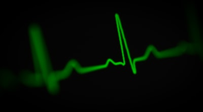 Cómo los datos sintéticos aumentan el rendimiento en ECG