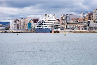 Top 30 Empresas de Desarrollo de IA en Gijón.