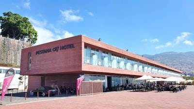 Servicios de desarrollo de flujos de trabajo n8n en Fuengirola
