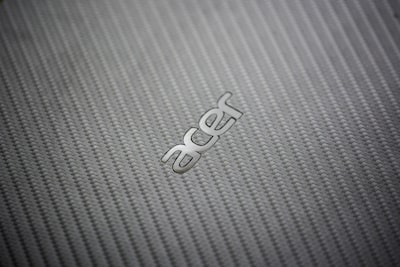Acer presenta una consola portátil Linux para juegos en streaming
