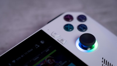 Asus confirma versión independiente de la Ally OLED