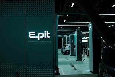 Integración de IA con ERP para mayor eficiencia.