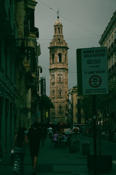 Socio oficial de respuestas automáticas de WhatsApp en Valencia