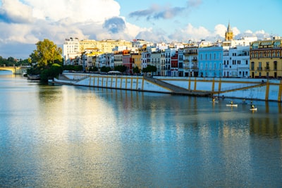Automatización de la incorporación de clientes en finanzas: Sevilla - Más de 15 años de experiencia