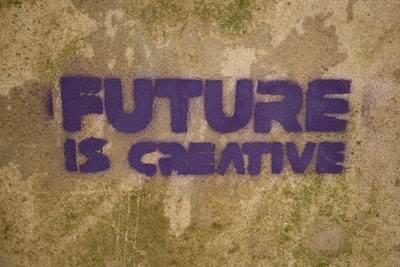 ¿IA vs Creatividad Humana: ¿Qué Sobrevivirá en la Próxima Década?