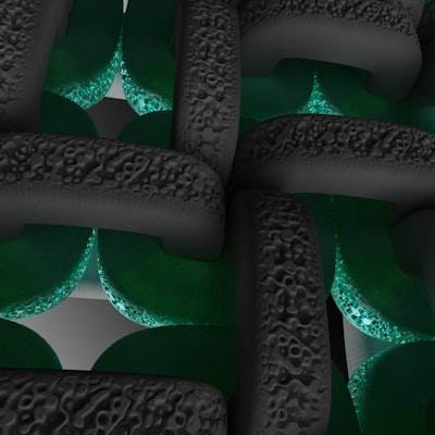 Optimización de la entrega de nanotransportadores con control adaptativo y análisis de imágenes en tiempo real