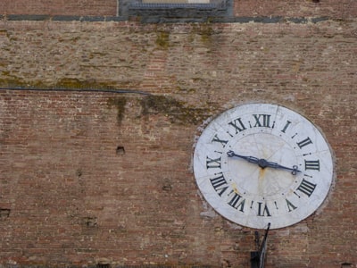 Implementación del historial de conversaciones en SharePoint: ¿Cuánto tiempo se necesita?