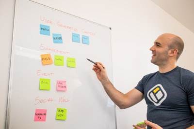 Construyendo aplicaciones escalables para Startups