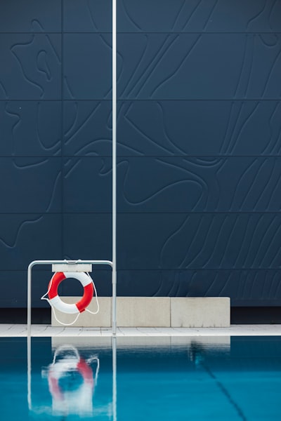 Intense training: does it replace a long pool?