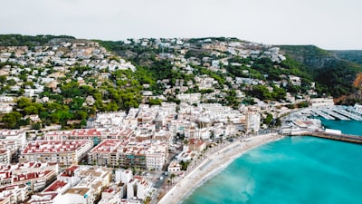 Top 5 empresas de avatares con IA en Alicante